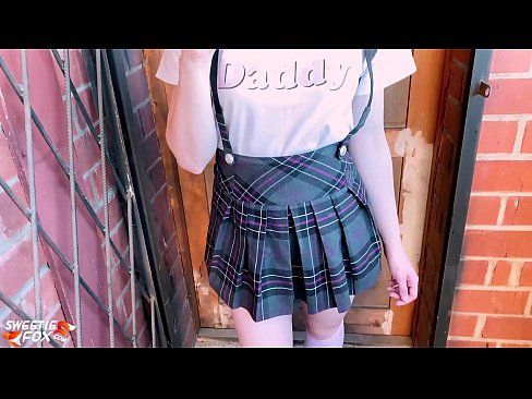 ❤️ Schoolgirl Sucks a dick gu domhainn agus fucks an àite clasaichean. Bhidio fucking  aig gd.niceporn-tv.ru ❌️❤
