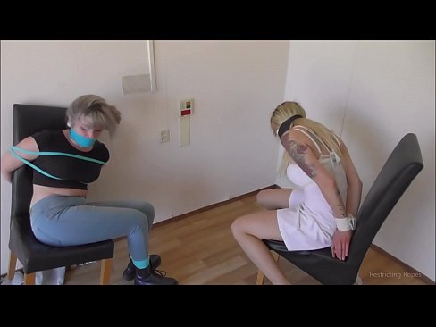 ❤️ Tràilleach / ceangailte agus gagged / nighean ann an àmhghar Bhidio fucking  aig gd.niceporn-tv.ru ❌️❤