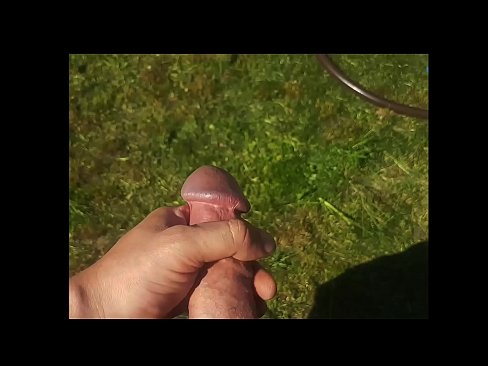 ❤️ Bidh hottie a 'faighinn a pussy pinc fucked agus cums le squirt ann an gàrradh samhraidh Bhidio fucking  aig gd.niceporn-tv.ru ❌️❤