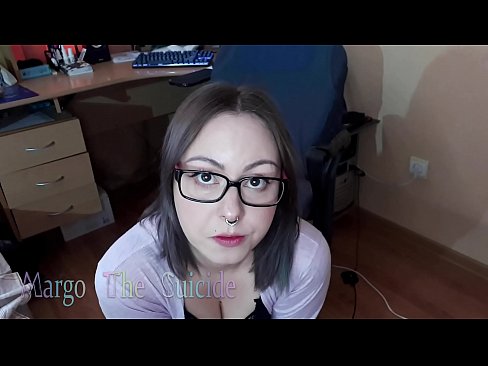 ❤️ Nighean gnèitheach le speuclairean a’ suirghe Dildo gu domhainn air a’ chamara Bhidio fucking  aig gd.niceporn-tv.ru ❌️❤